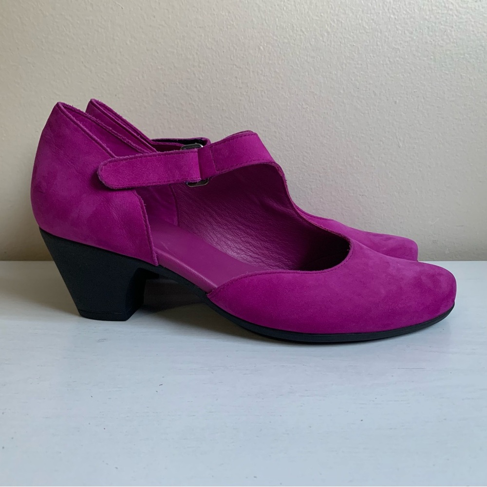 Arche France Magenta Nubuck Leather Shoes Size 39